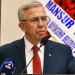 Kars Kafkas Üniversitesi mezuniyet töreninde anlamlı mesaj: Türk ve Filistin bayraklarıyla sahneye çıktılar – Birlik Haber Ajansı