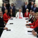 Prof. Dr. Başar: Hızla eriyen buzullar dünyayı ısıtıyor – Birlik Haber Ajansı